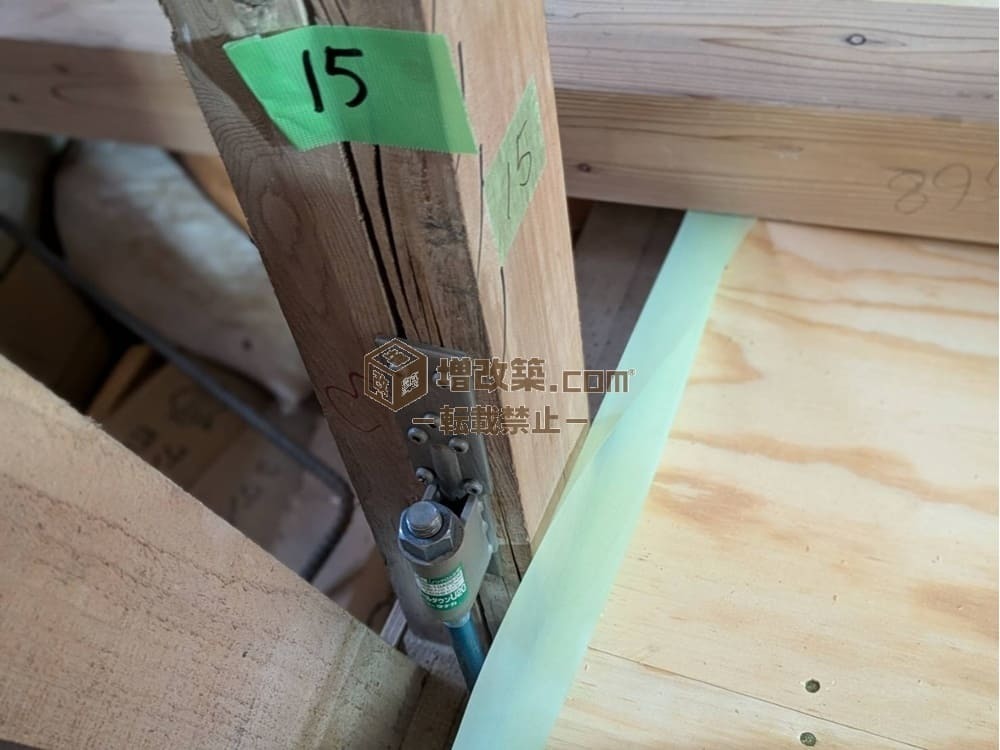 ハーフスケルトン　金物補強