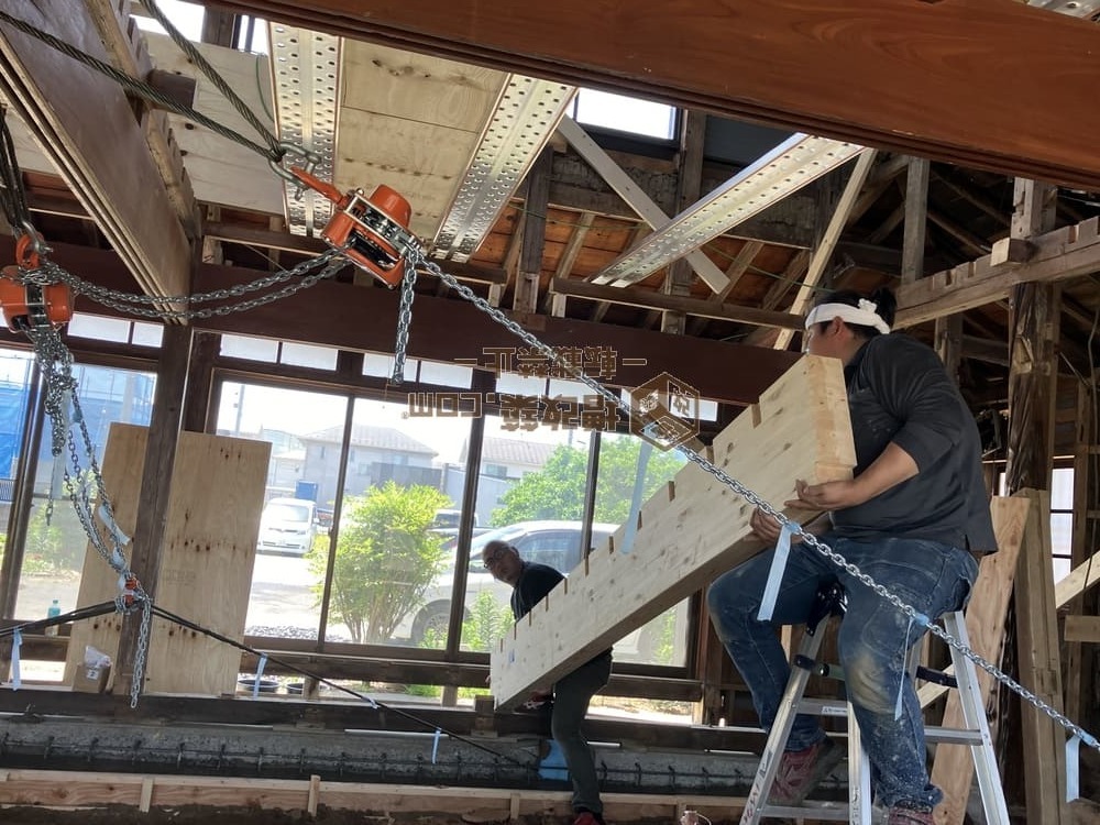 柱を抜いて梁補強