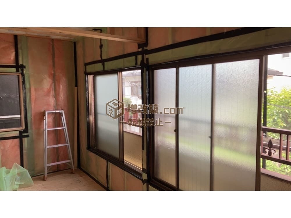 ハーフスケルトン　壁断熱