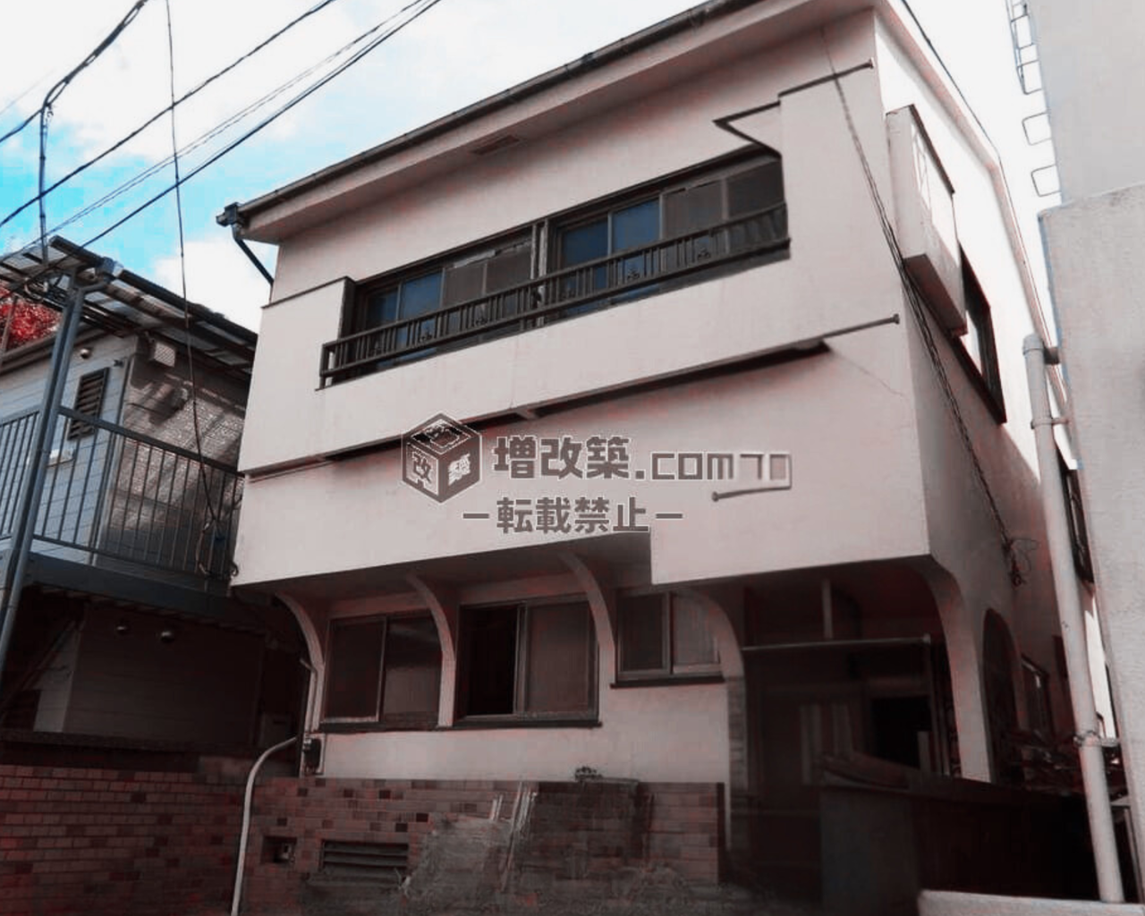 ハーフスケルトン　既存外観