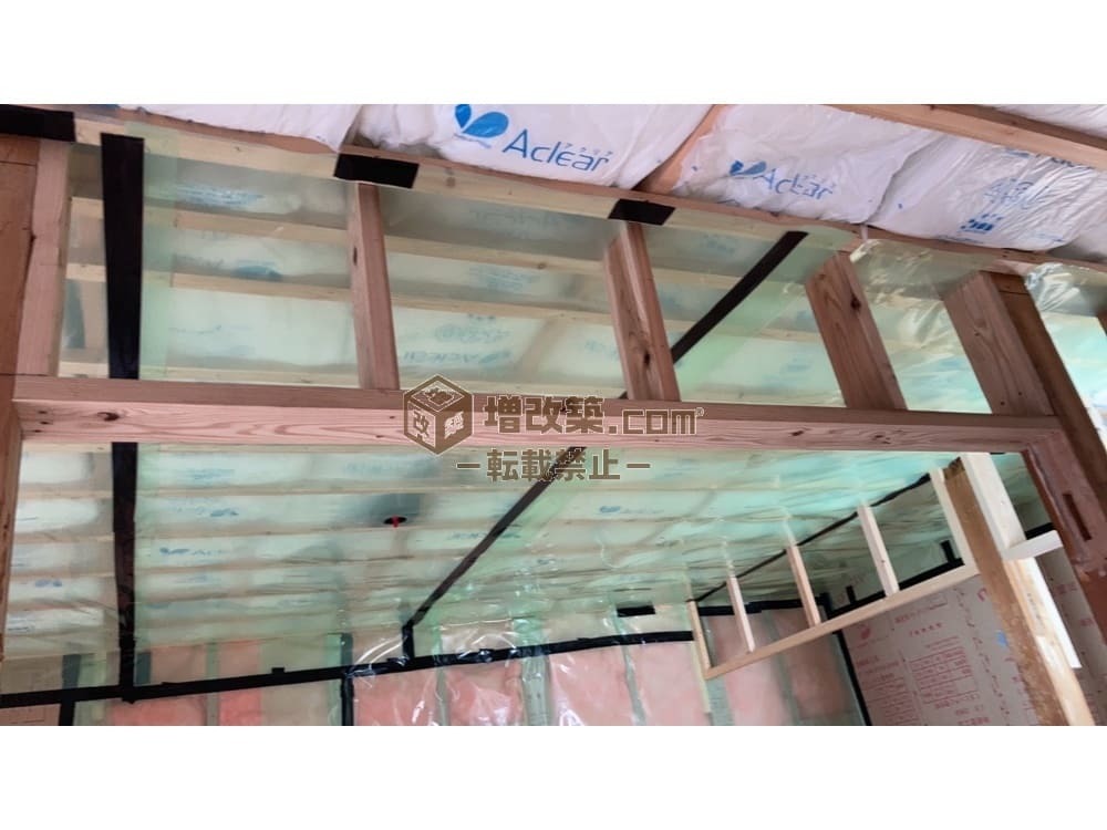 ハーフスケルトン　天井断熱