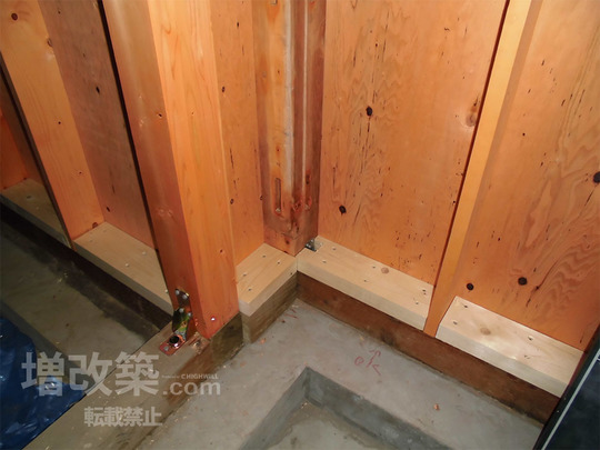 葛飾区　２世帯リフォーム　大工工事