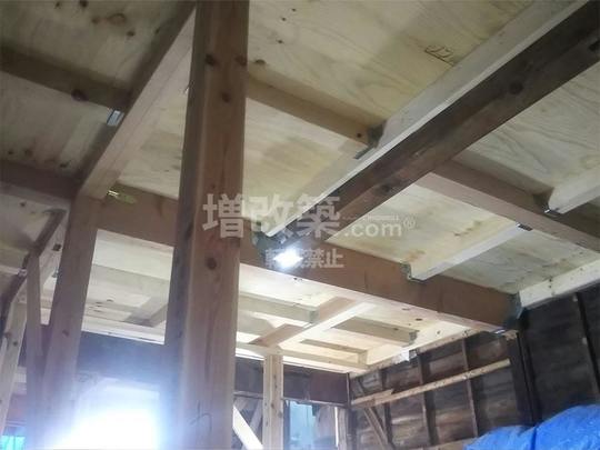 東京都新宿区U様邸　木工事