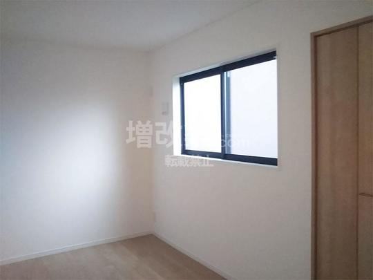 豊島区　戸建リノベ　２階竣工