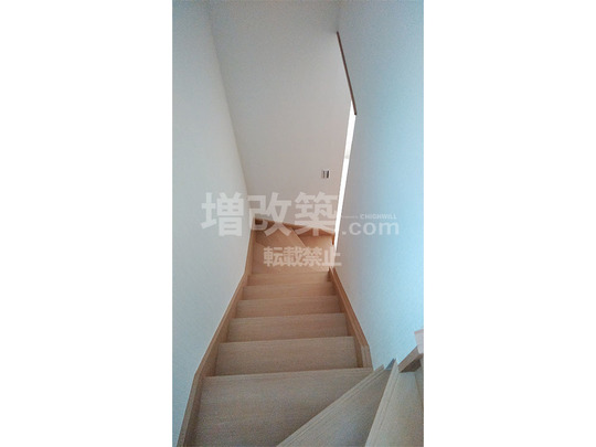 文京区　戸建フルリフォーム　既存階段