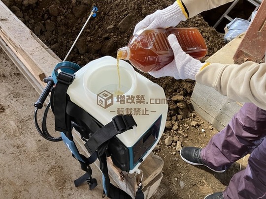 EM活性液の土壌散布