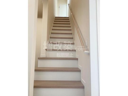 品川区　K様邸　竣工階段