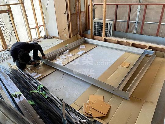 兵庫県尼崎市R様邸　大工工事　サッシ取付