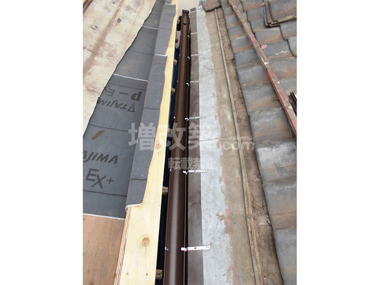 隣地距離15㎝！築60年耐震等級３へリノベーション｜戸建てフルリフォームなら増改築.com　屋根