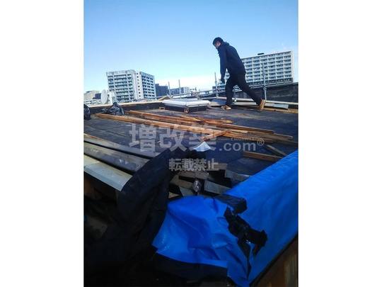 低勾配屋根とカバー工法