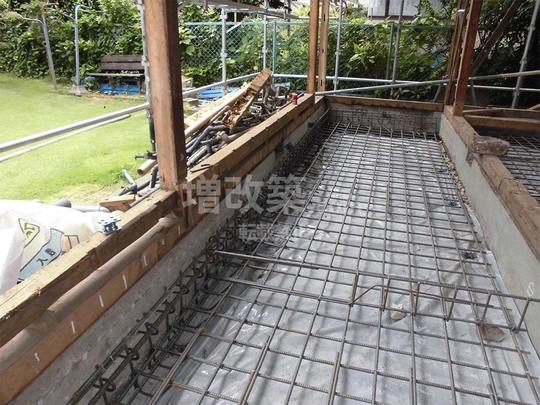 無筋基礎のベタ基礎補強（配筋）