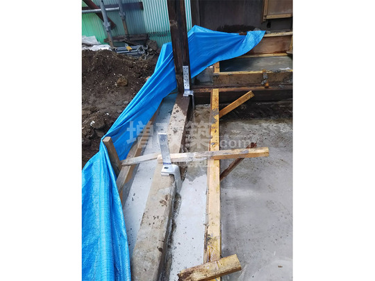 ブロック基礎・大谷石基礎の補強（コンクリート打設）