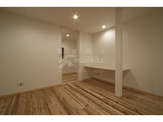 二世帯フルリフォーム　子世帯寝室