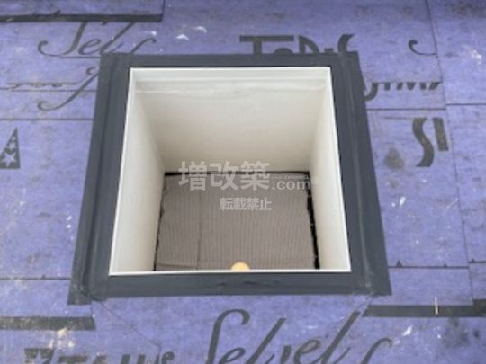 天窓のカバー工法（ベルックス）