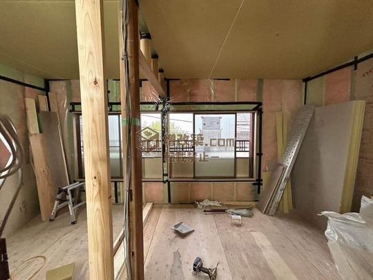 ハーフスケルトン　内装仕上げ