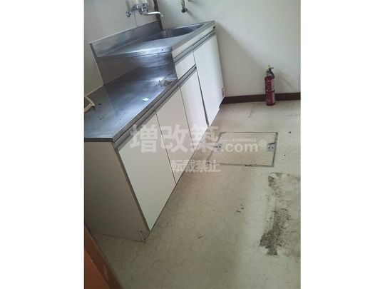 江東区　戸建てリノベーション　既存キッチン