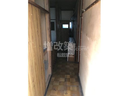 江東区戸建てフルリノベーション　既存廊下