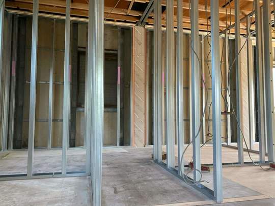 断熱リフォーム　軽量鉄骨バナー