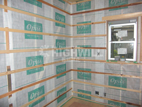 戸建てスケルトンリフォーム　セルロースファイバー