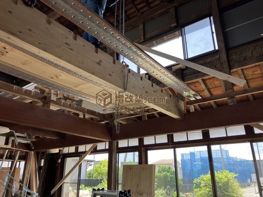 柱を抜いて梁補強