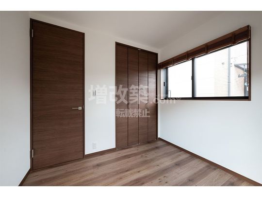 江東区　戸建てフルリフォーム　竣工洋室